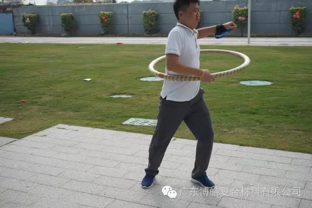 堅韌不拔展雄風，團結協作顯氣魄--熱烈慶祝博皓首屆運動會隆重召開